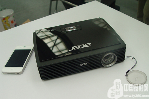 宏碁500流明微型投影機(jī)K330浮出水面